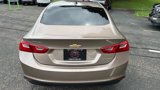 Used 2018 Chevrolet Malibu LT w/ Leather Package image 4