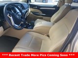 Used 2015 Toyota Highlander XLE image 3