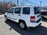 Used 2011 Jeep Liberty Sport image 6