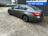 Used 2016 Nissan Altima 2.5 SV w/ Convenience Package image 3