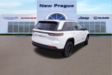 New 2025 Jeep Grand Cherokee Altitude image 3