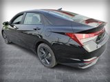 Used 2023 Hyundai Elantra SEL image 5