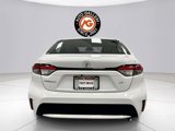 Used 2022 Toyota Corolla LE image 4