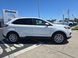 Used 2024 Ford Edge SEL image 3