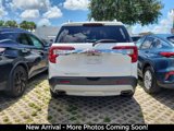 Used 2020 GMC Acadia SLE w/ Driver Convenience Package image 4