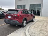 Used 2021 Toyota RAV4 LE image 5