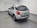 Used 2017 Chevrolet Equinox Premier w/ Enhanced Convenience Package image 5