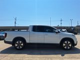 Used 2017 Honda Ridgeline RTL-T image 4