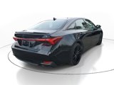 Used 2022 Toyota Avalon XSE image 4