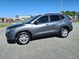 Used 2015 Nissan Rogue SV image 6