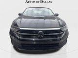 Used 2024 Volkswagen Jetta SE w/ Panoramic Sunroof Package image 3