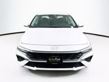 Used 2024 Hyundai Elantra SE image 2