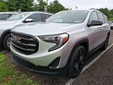 Used 2021 GMC Terrain SLE w/ Driver Convenience Package image 3