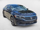 Used 2022 Volkswagen Passat 2.0T SE image 3
