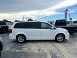 Used 2020 Dodge Grand Caravan SXT image 2