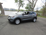 Used 2019 Nissan Rogue Sport S image 2