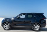 Used 2018 Land Rover Discovery SE image 2