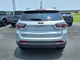 New 2025 Jeep Compass Latitude image 4