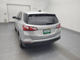 Used 2020 Chevrolet Equinox LS w/ LS Convenience Package image 6
