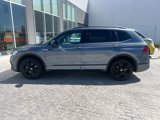 Certified 2024 Volkswagen Tiguan SE R-Line image 3