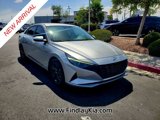 Used 2022 Hyundai Elantra SEL image 2