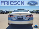 Used 2022 Chevrolet Malibu LT image 6