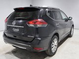 Used 2018 Nissan Rogue SV image 2