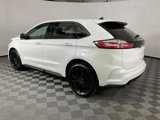 Used 2021 Ford Edge ST-Line image 4