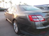 Used 2015 Ford Taurus Limited image 4
