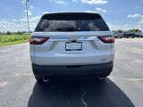 Used 2021 Chevrolet Traverse LT w/ LT Premium Package image 4