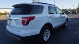 Used 2016 Ford Explorer XLT w/ Equipment Group 202A image 5