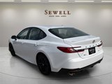 Used 2025 Toyota Camry SE image 3