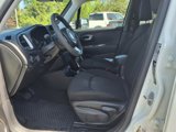 Used 2023 Jeep Renegade Latitude image 3