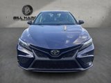 Used 2022 Toyota Camry SE image 3
