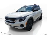 Used 2022 Kia Seltos Nightfall Edition image 3