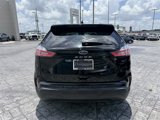 Used 2021 Ford Edge SE image 6