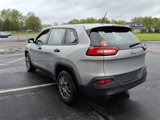 Used 2014 Jeep Cherokee Sport w/ Cold Weather Group image 6