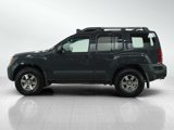 Used 2013 Nissan Xterra PRO-4X image 2