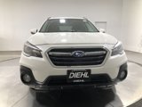 Used 2018 Subaru Outback 3.6R Touring image 2