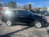 Used 2019 Kia Sorento LX w/ LX Convenience Package image 2