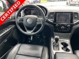 Certified 2020 Jeep Grand Cherokee Limited w/ Luxury Group II image 3