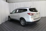 Used 2017 Chevrolet Traverse LT image 4