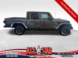 Certified 2023 Jeep Gladiator Overland image 2
