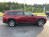 Used 2023 Jeep Grand Cherokee L Limited image 2