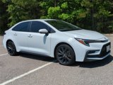 Used 2023 Toyota Corolla SE image 2