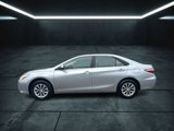 Used 2017 Toyota Camry LE image 2