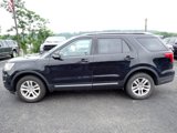 Used 2018 Ford Explorer XLT w/ Equipment Group 202A image 2