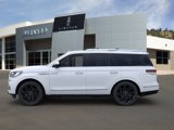 New 2024 Lincoln Navigator Reserve image 3