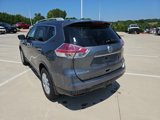 Used 2016 Nissan Rogue SV w/ SV Premium Package image 3