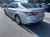Used 2022 Toyota Camry LE image 3